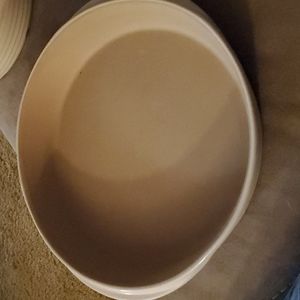 Pampered Chef 11" round x 2" deep stoneware bake pan